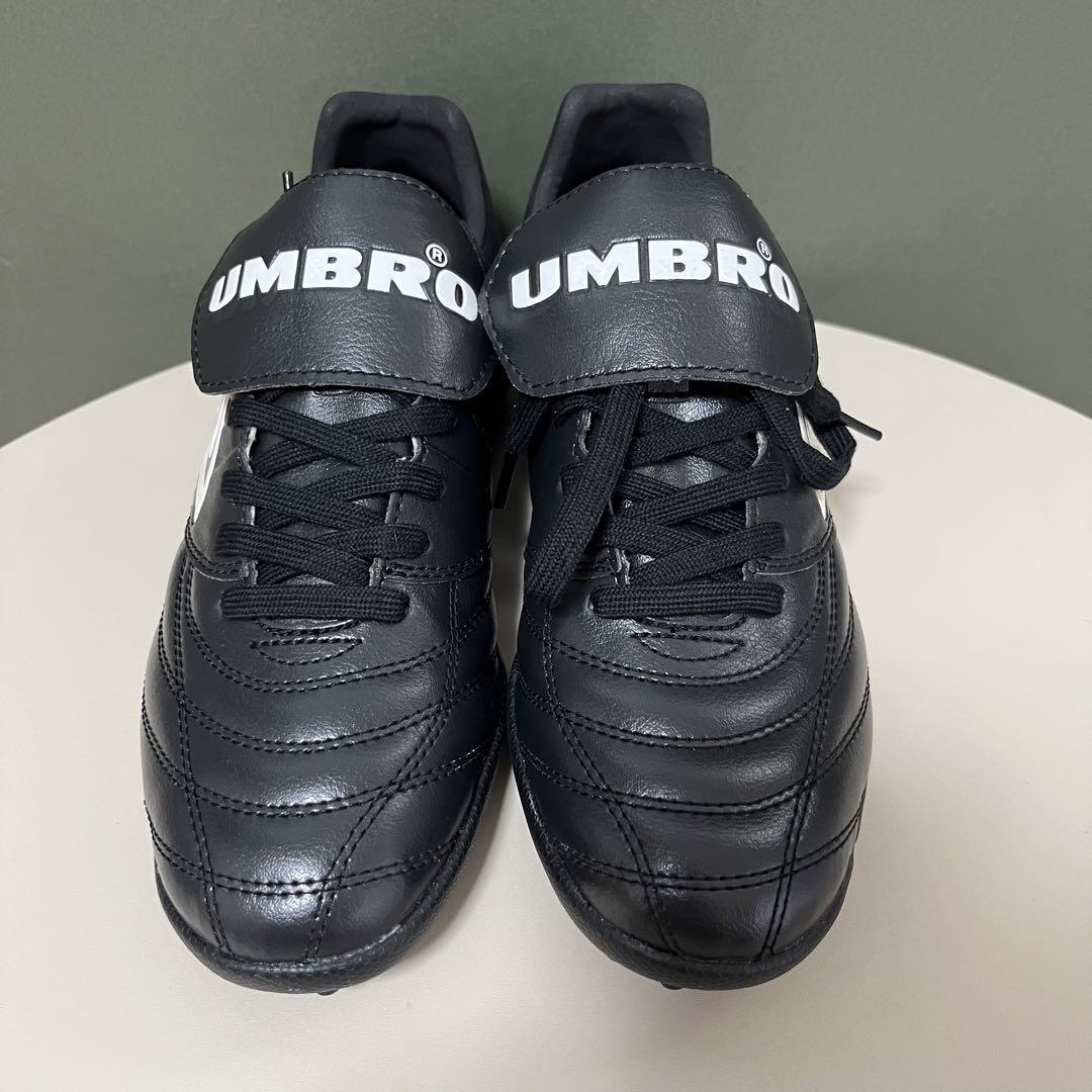 UMBRO FREAK’S STORE 別注 サッカーシューズ　24cm UMBRO FREAK'S STORE 別注 サッカーシューズ 24cm - メルカリ