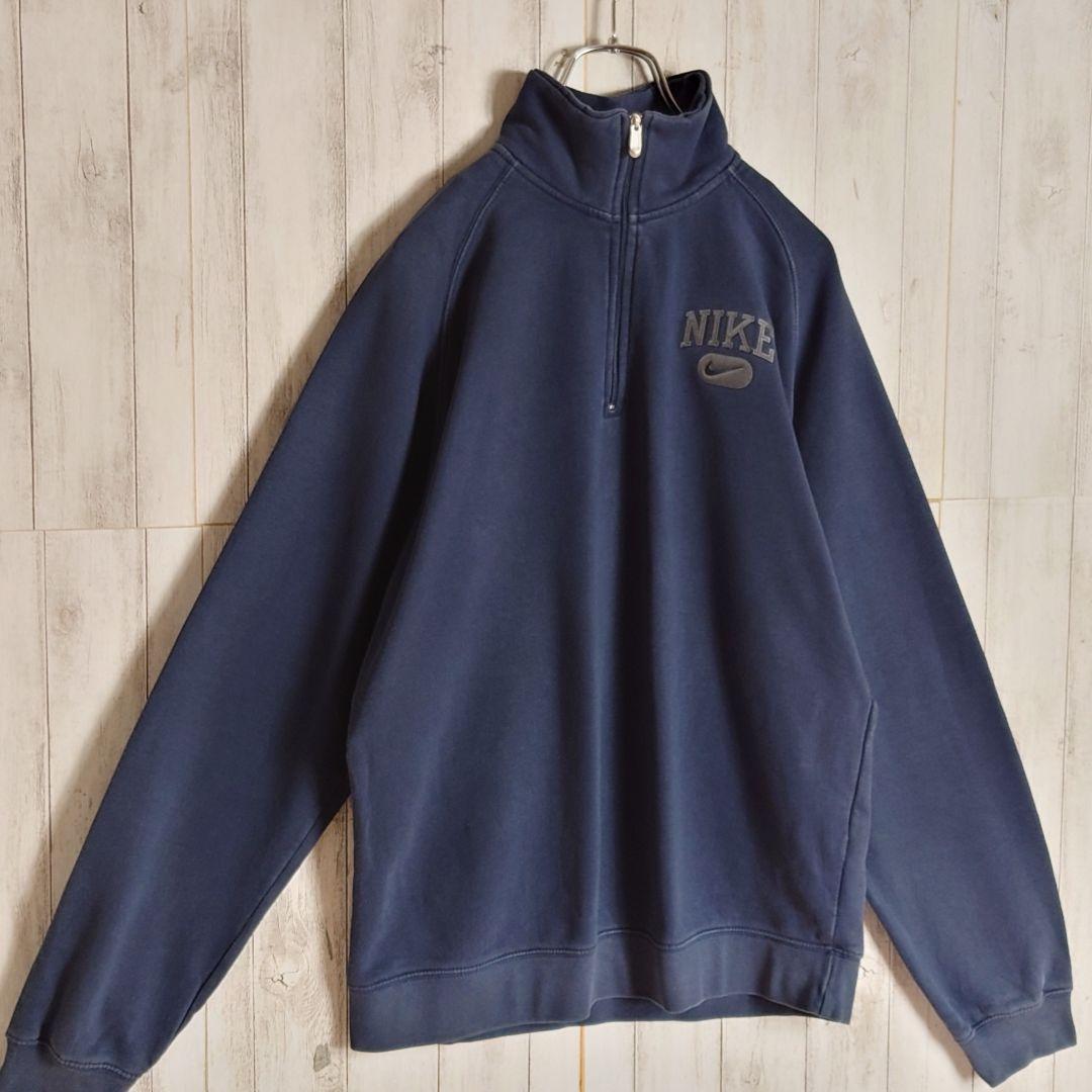 希少デザイン】NIKE ナイキ 刺繍ロゴ ハーフジップ スウェット 希少デザイン】NIKE ナイキ 刺繍ロゴ ハーフジップ スウェット
