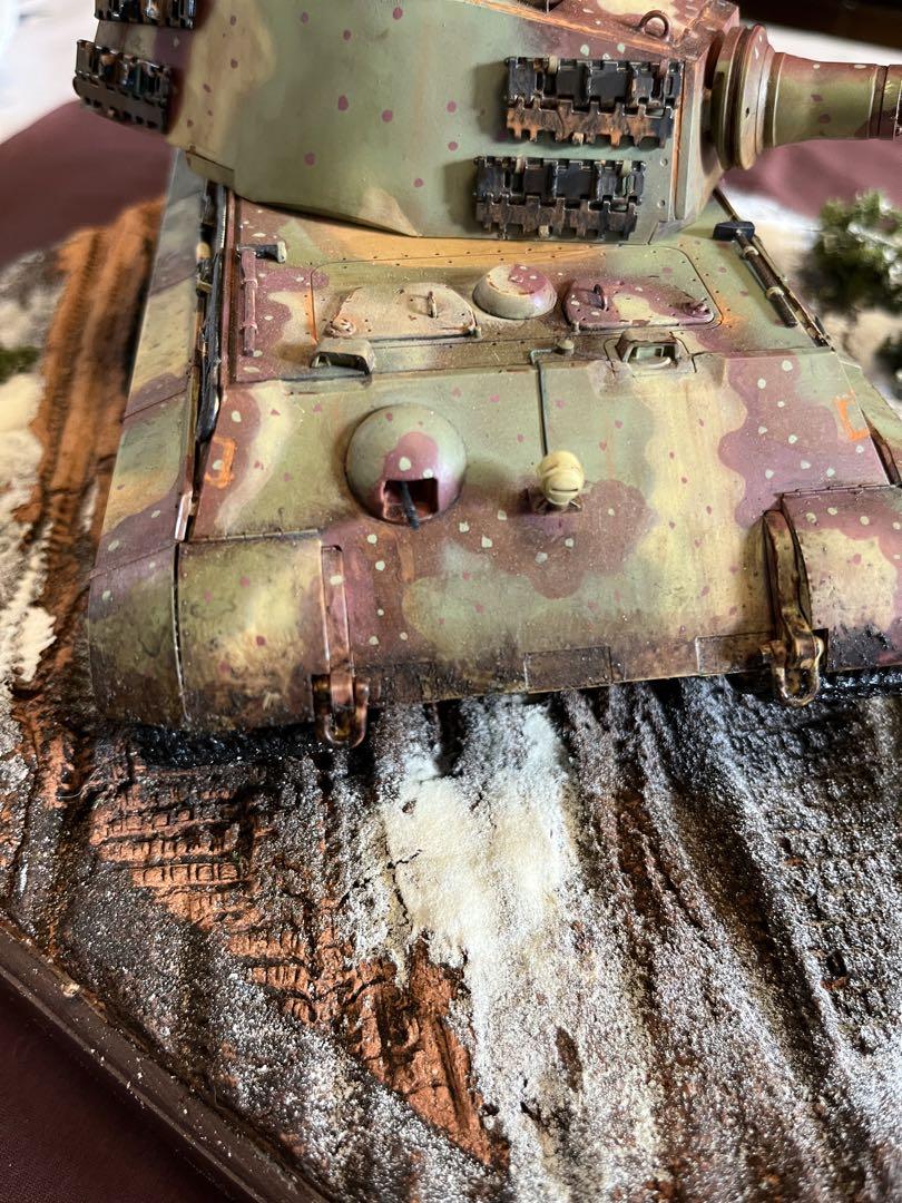 1/35 ドイツ　キングタイガー　ジオラマ