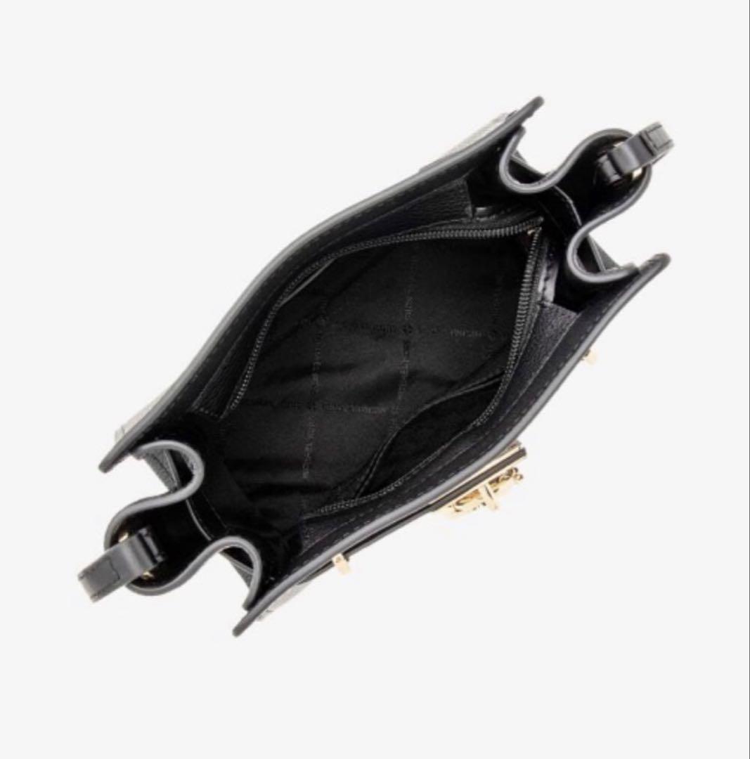 MICHAEL KORS ハミルトン ブラック クロスボディ ミニショルダー