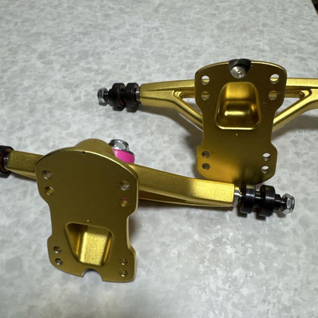 AERA RFー1 forged trucks