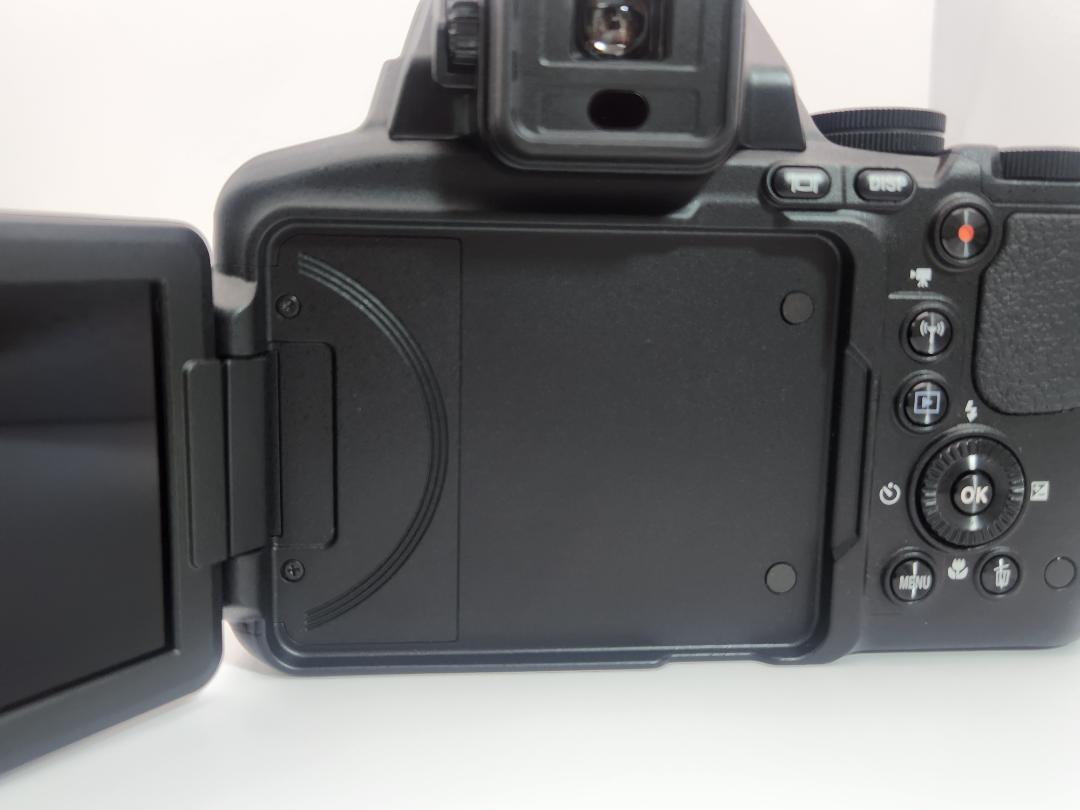 ☆超美品☆ NIKON COOLPIX P900 ブラック