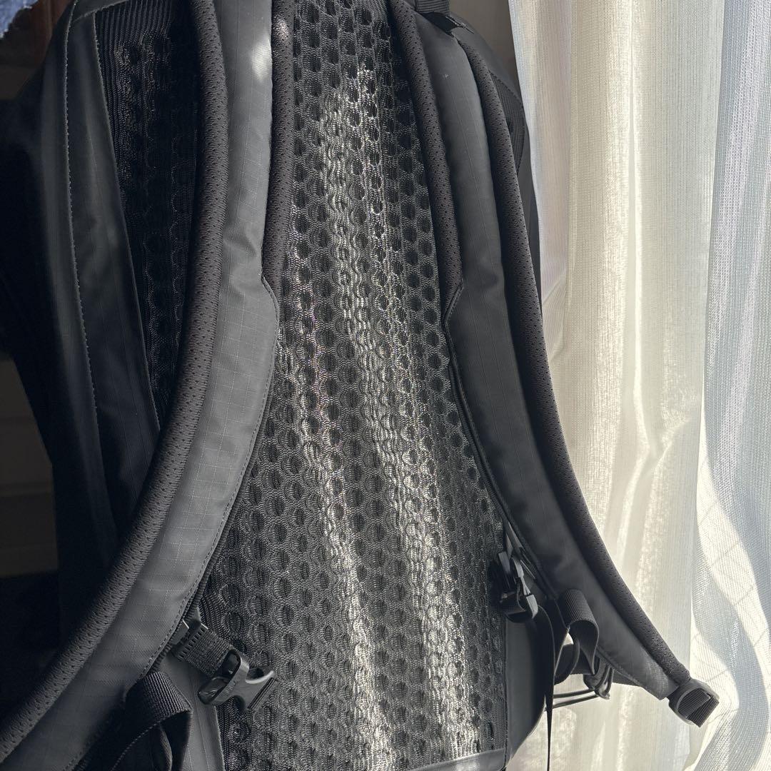 【ARC'TERYX】新モデルGRANVILLE 16 ZIP BACKPACK