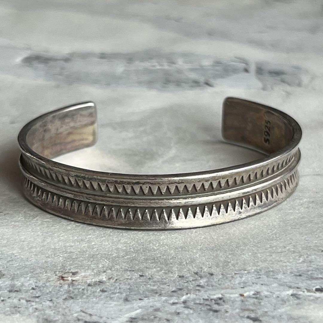 【バングル】シルバー　ヴィンテージ Vintage British Silver Bangle Bracelet イギリス ヴィンテージ
