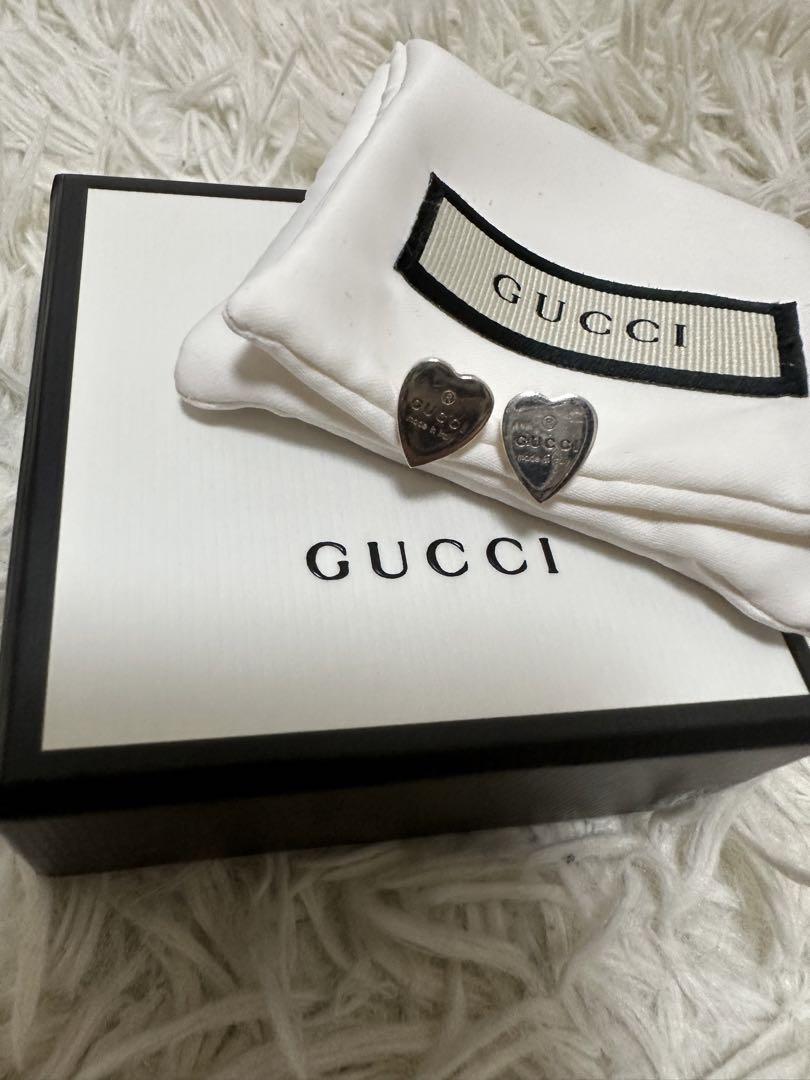 GUCCIピアスハート