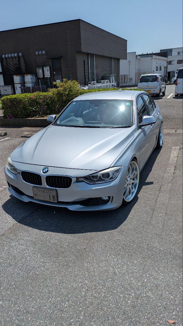 BMW F30 320i 車検1年付き