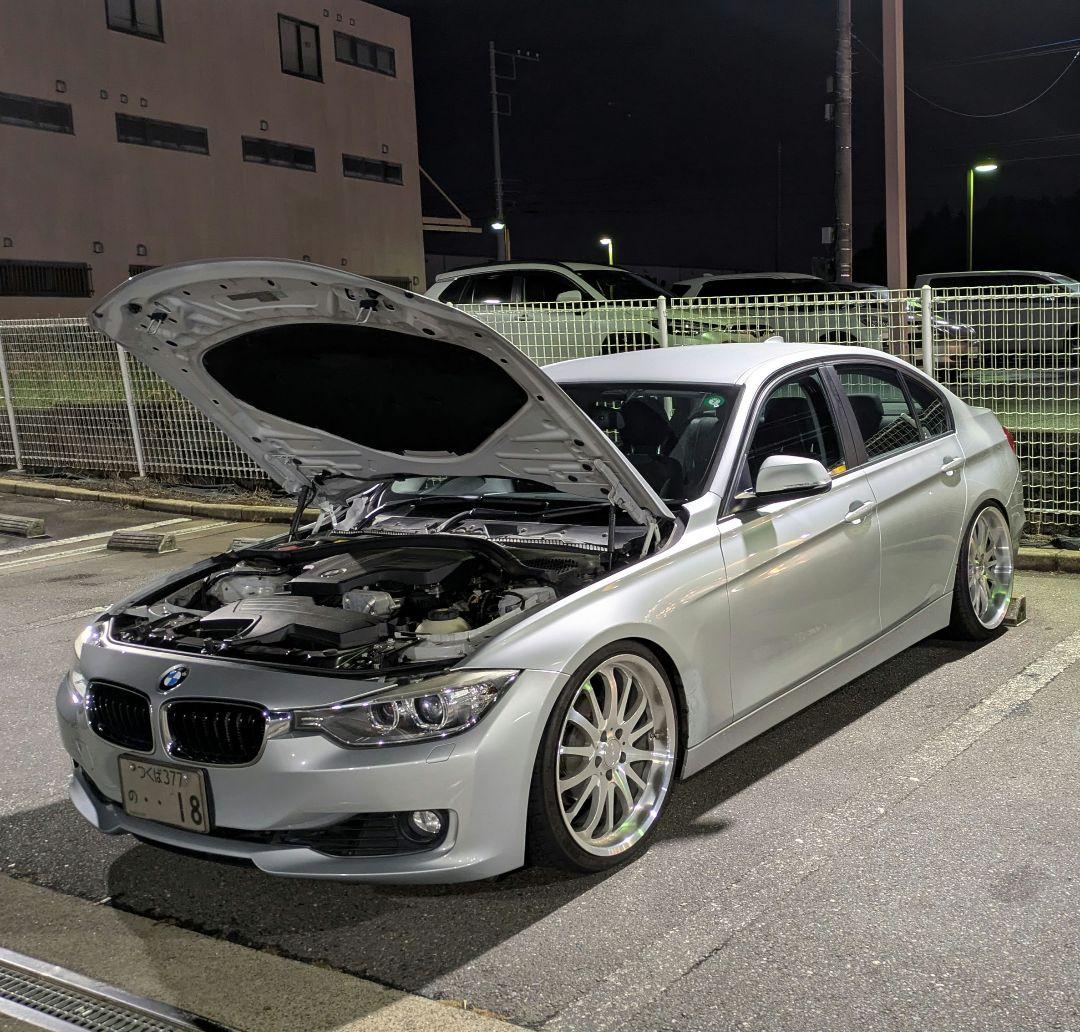 BMW F30 320i 車検1年付き