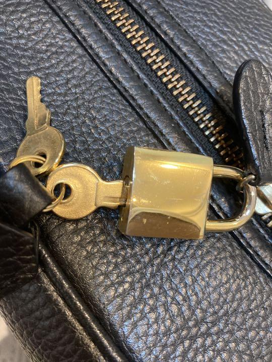 います 美品 ジェイアンドエムデヴィッドソン ミニミア nGBSX-m18056858822 J&M Davidson £ハンドバッ