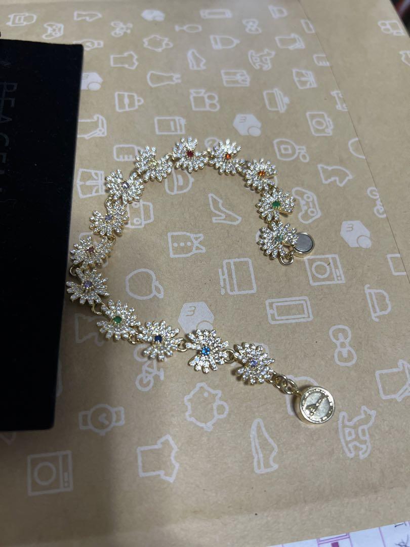 PEACEMINUSONE DAISY