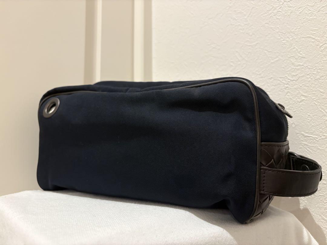 BOTTEGA VENETA クラッチバッグ ネイビー
