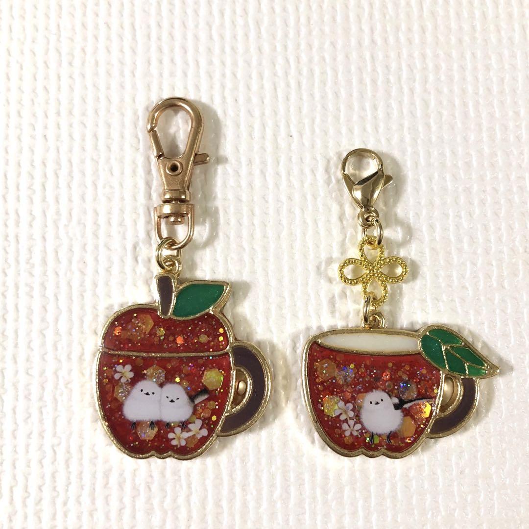 にゃあゴ❤(ӦｖӦ。)☆シマエナガ りんご(赤) マグカップ チャーム