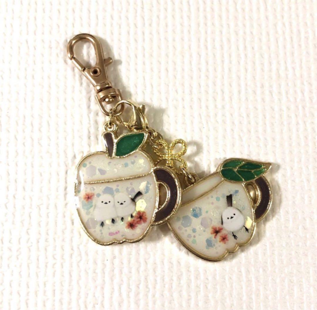 にゃあゴ❤(ӦｖӦ。)☆シマエナガ りんご(赤) マグカップ チャーム