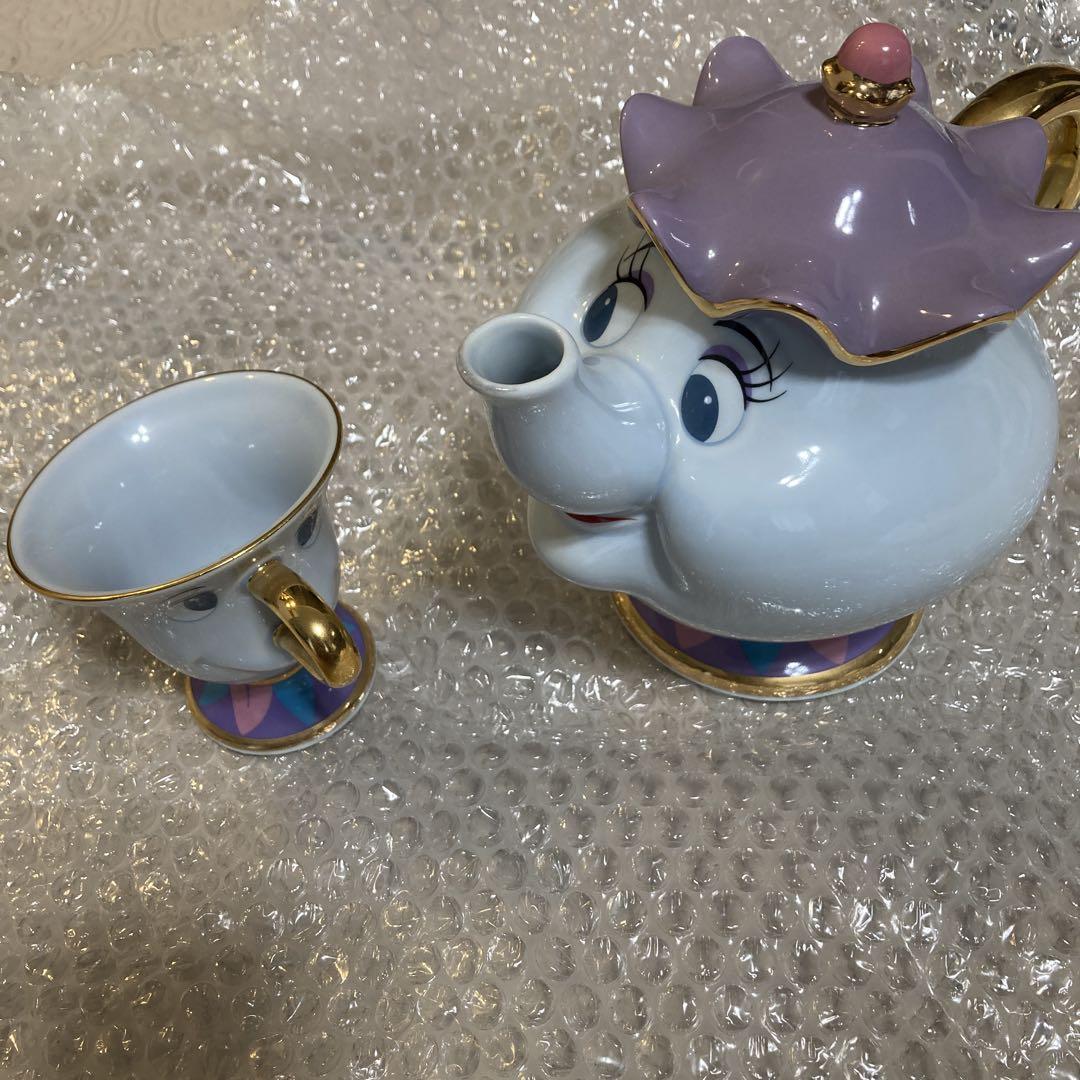 ディズニーリゾート　美女と野獣　ポット夫人コーヒーカップ ティーセット