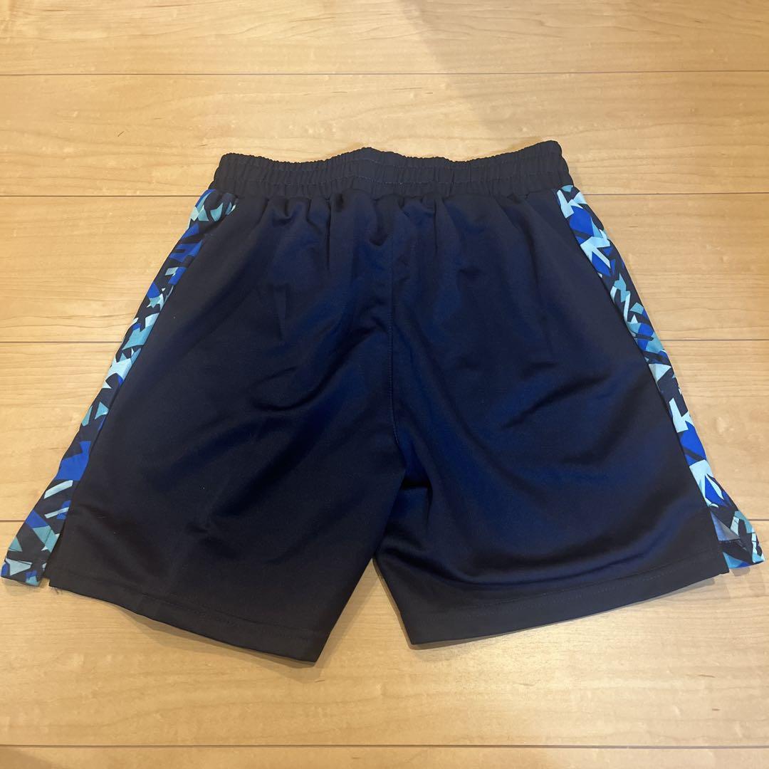 YONEXハーフパンツLサイズ