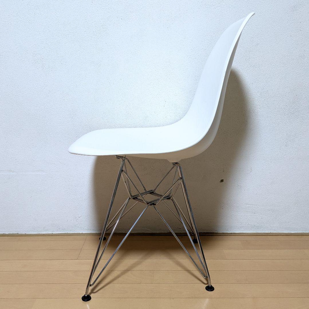 美品 Vitra Eames イームズ プラスチック シェルチェア ホワイト 白