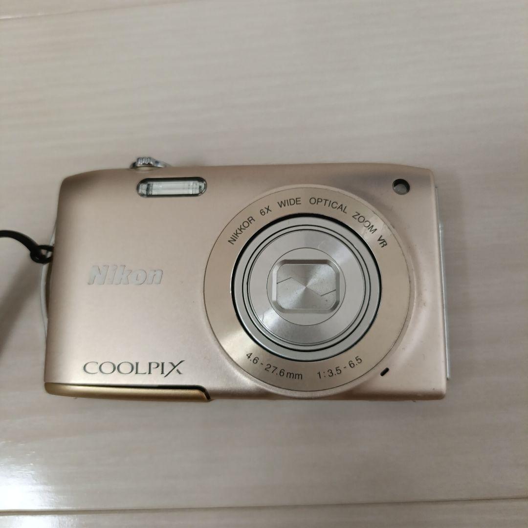NICON COOIPIX S3300 ゴールド