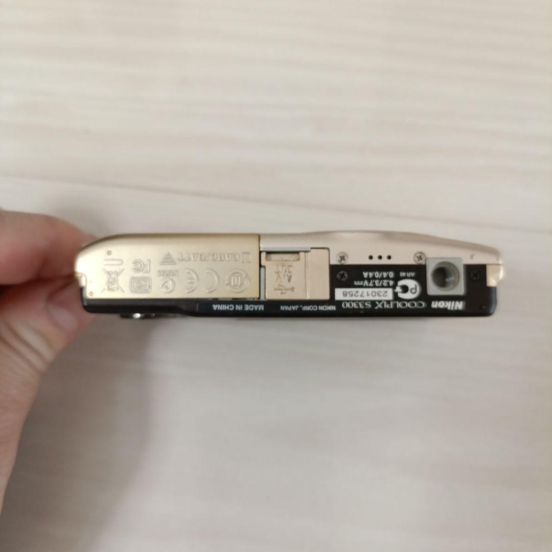NICON COOIPIX S3300 ゴールド