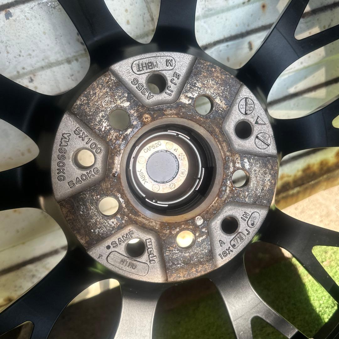 プリウスなどにもピッタリなWed'sSport18インチホイールセット! プリウスなどにもピッタリなWed'sSport18インチホイールセット!