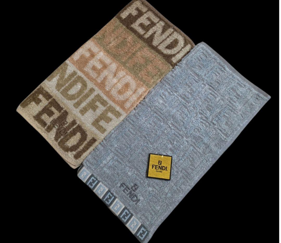 新品・未使用FENDI コットン&シルク タオルハンカチセット