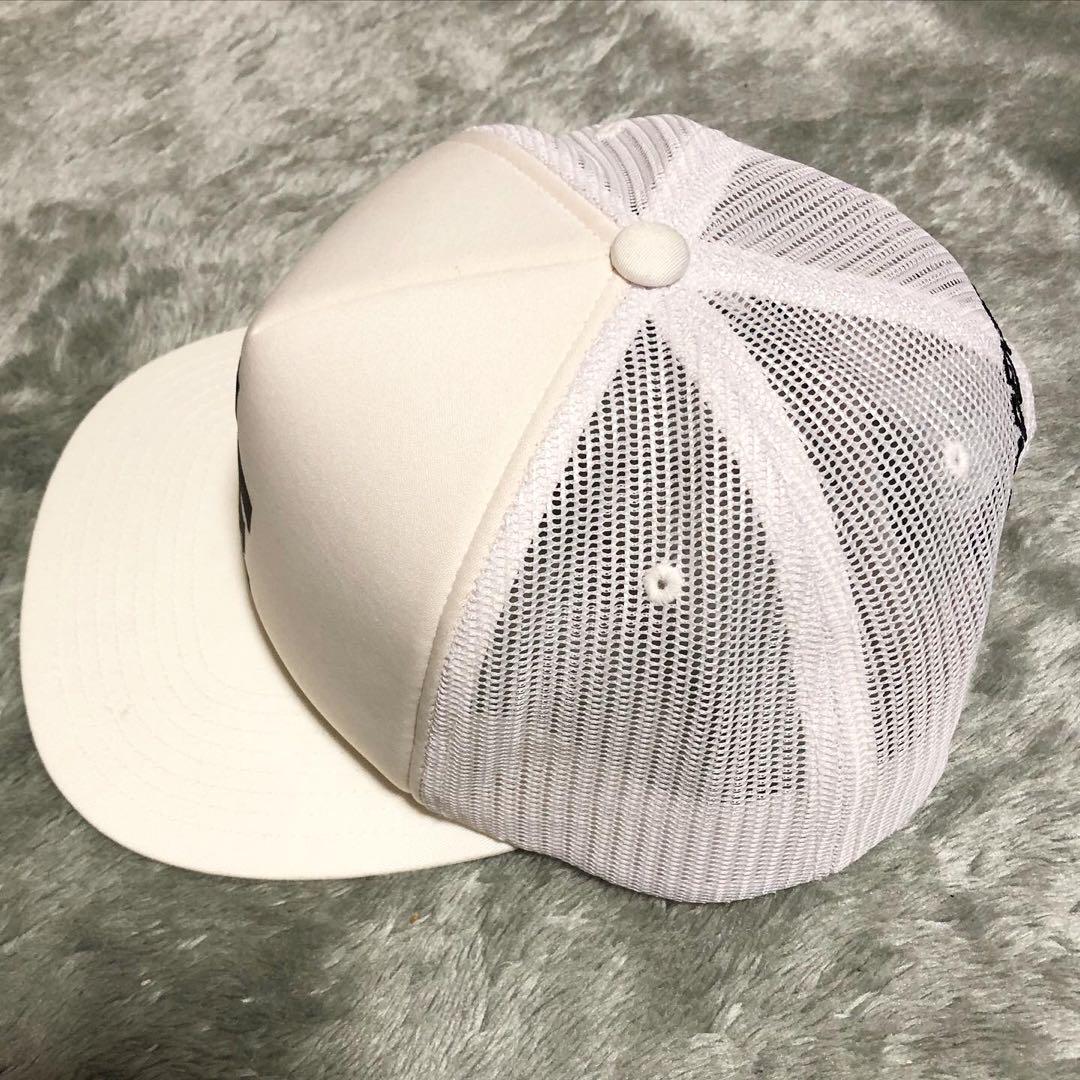 極美品❗️GOODENOUGH グッドイナフ GE ロゴ メッシュキャップ 白