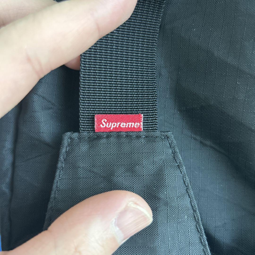 Supreme ボディバッグ 黒 キルティング Supreme ボディバッグ ブラック キルティング - メルカリ