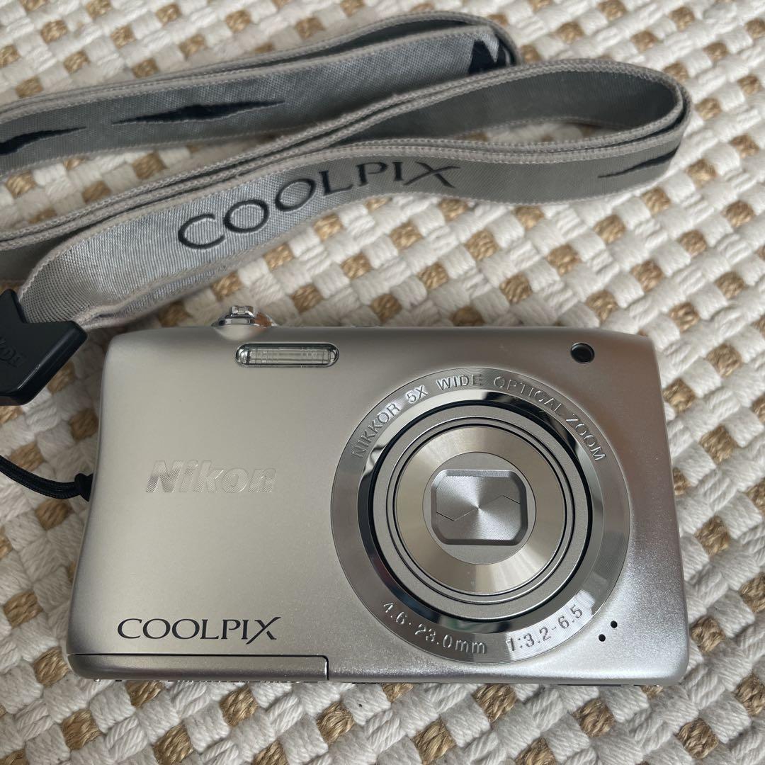 Nikon COOLPIX S2900 シルバー コンパクトデジタルカメラ - メルカリ