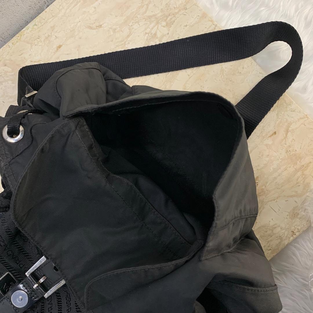 プラダ ショルダーバック PRADA バッグ ナイロン レザー 巾着 黒 希少