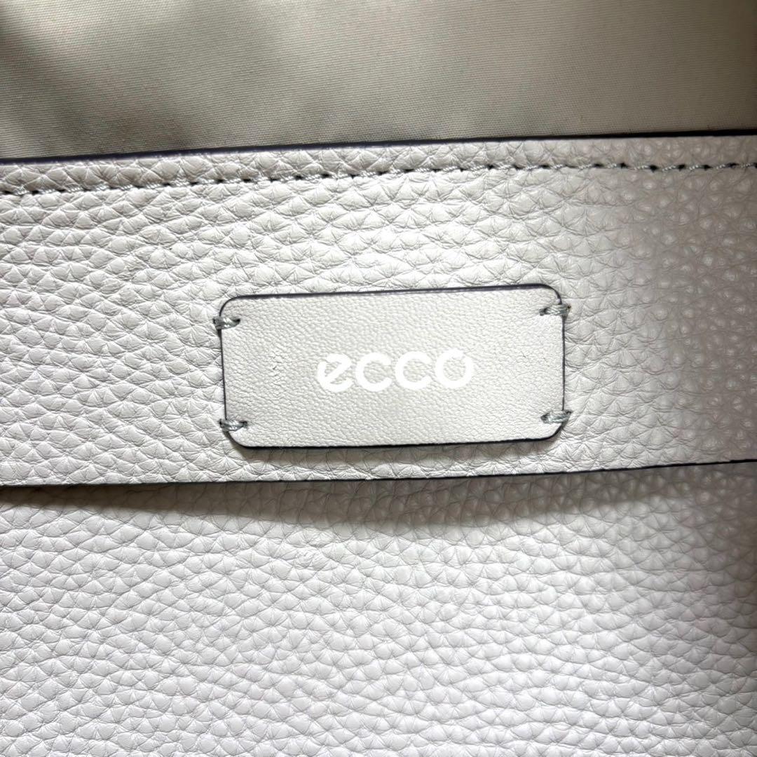 【美品】人気カラー　エコー ecco バックパック リュック　グレー