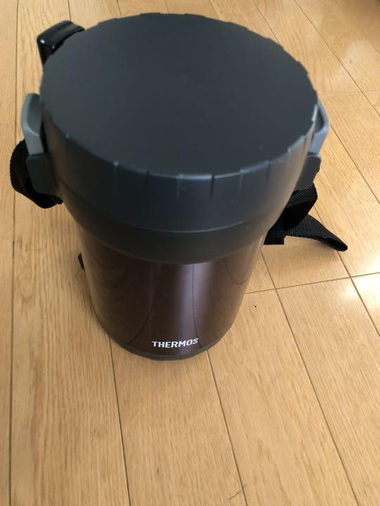 お弁当箱