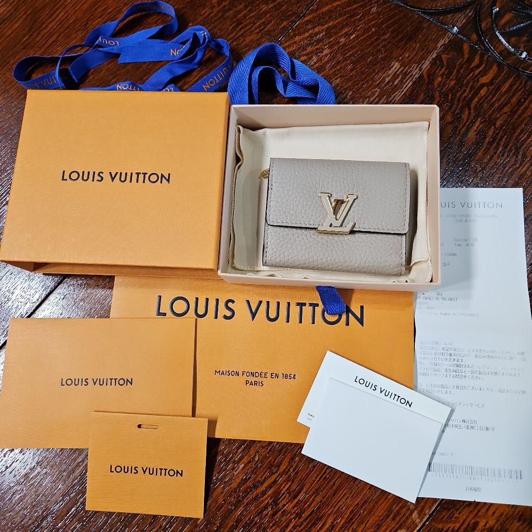 Louis Vuitton新品未使用】 三つ折り財布  ポルトフォイユカプシーヌ