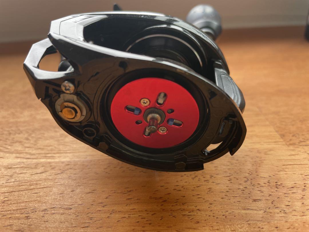 Abu Garcia ROXANI7 ベイトリール