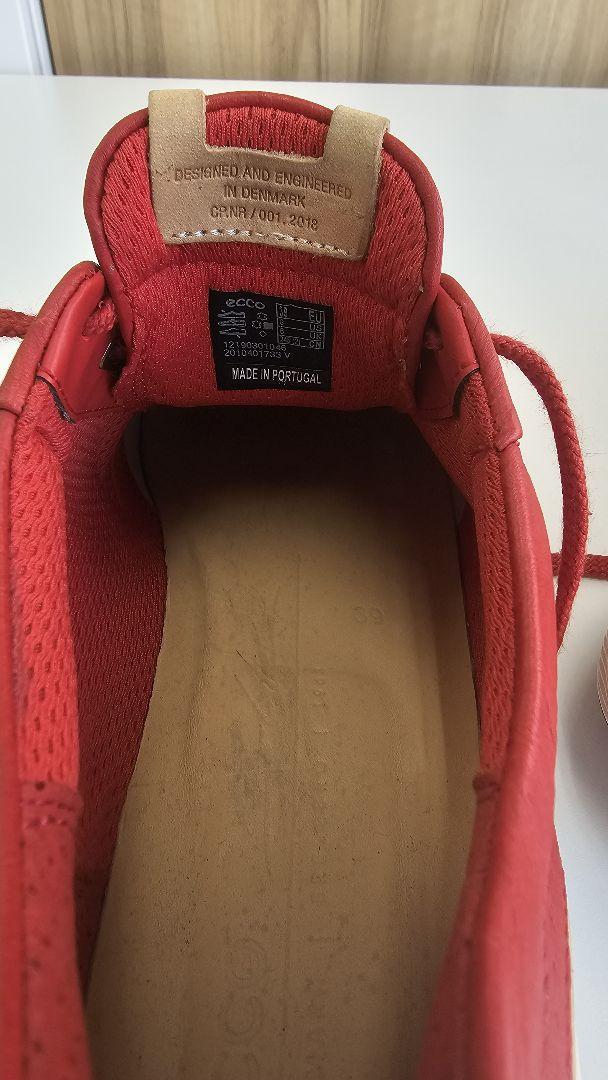 ECCO 赤 スニーカー メッシュ