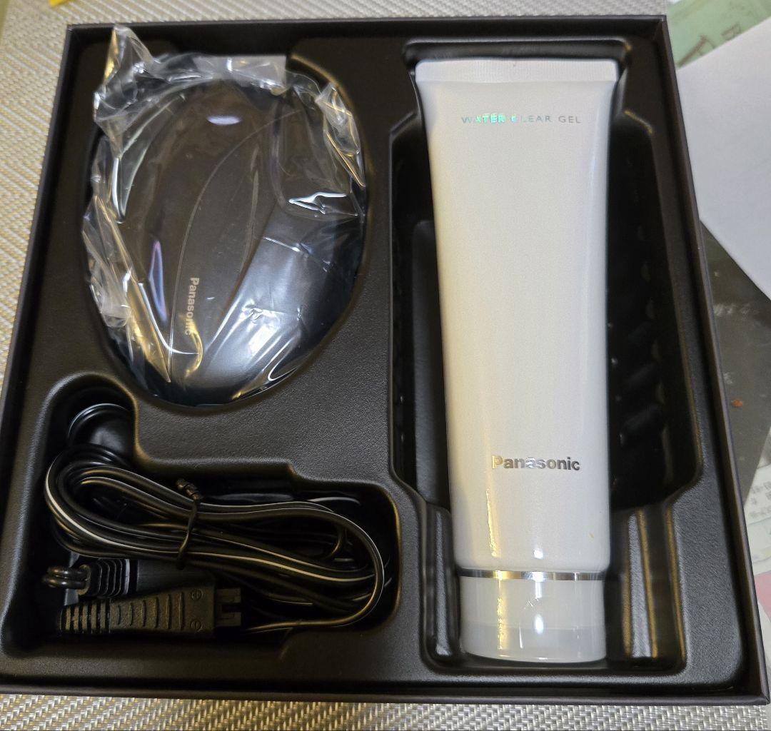 Panasonic 美顔器 本体と美容ジェル付き