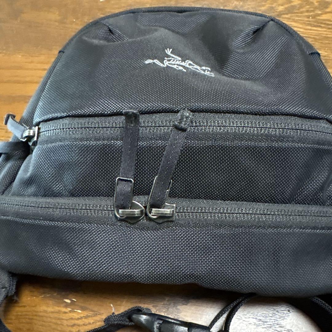 Arc'teryx ボディバッグ ブラック