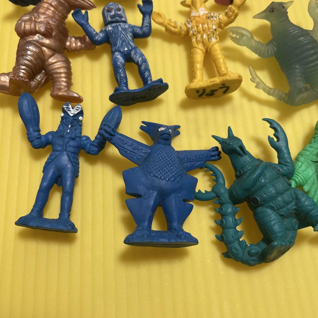 ウルトラマンシリーズ 怪獣フィギュア ソフビ ウルトラマンシリーズ 怪獣フィギュア ソフビ 33体セット - メルカリ