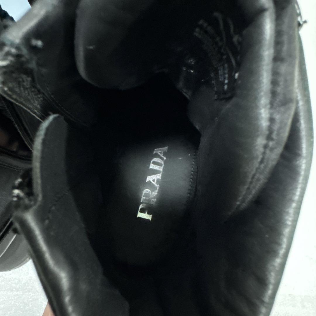 美品プラダ PRADA ブラッシュドレザー レースアップブーティ ブーツ38