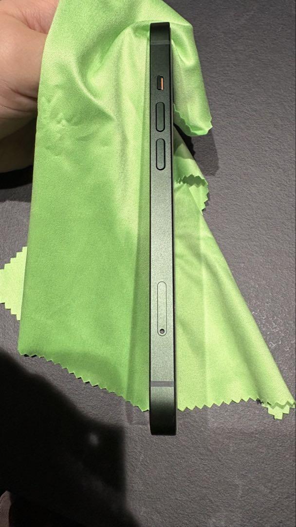iPhone 13 128GB Green 本体 充電器 ケース付き