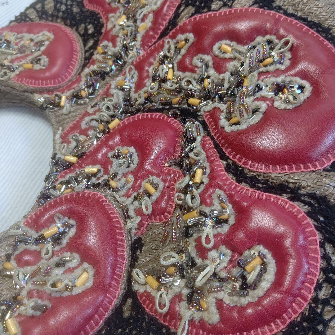 皮とビーズとモールとレース刺繍ユニークな赤と黒のハンドバッグ