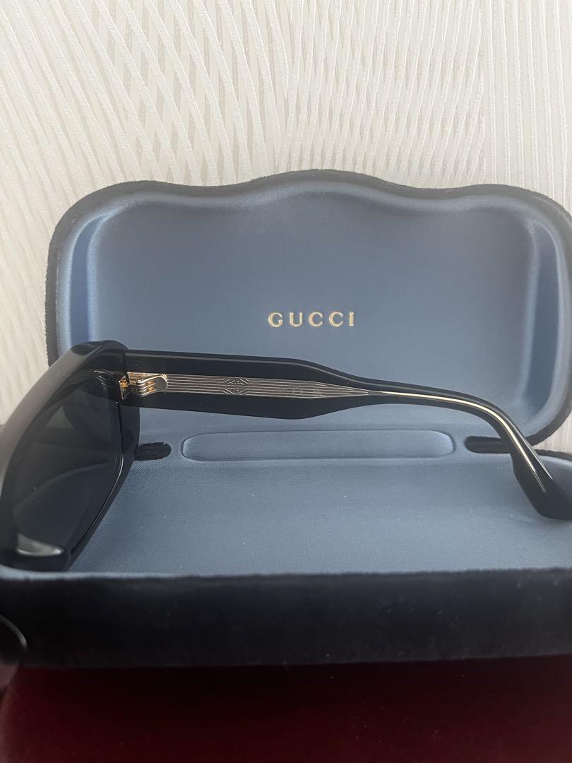 グッチ　スクエアフレームサングラス