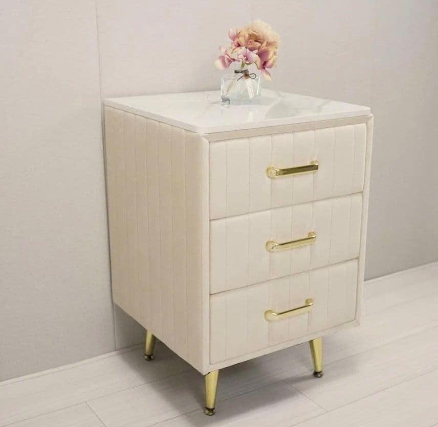 チェスト・3段収納・ベッドサイドテーブル・キャビネット