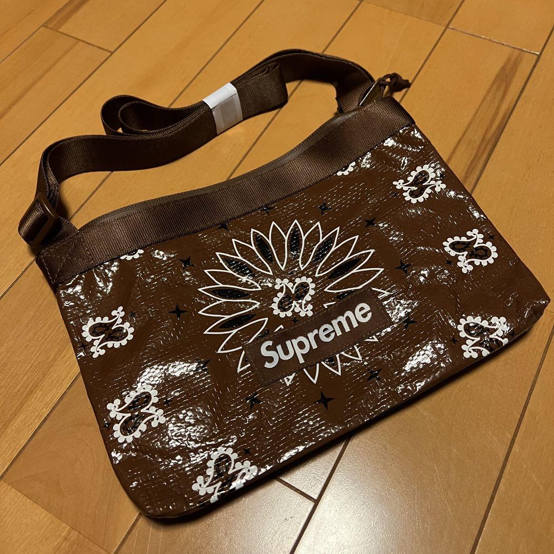 在庫処分セール テ Supreme バンダナ柄 バッグ バッグ