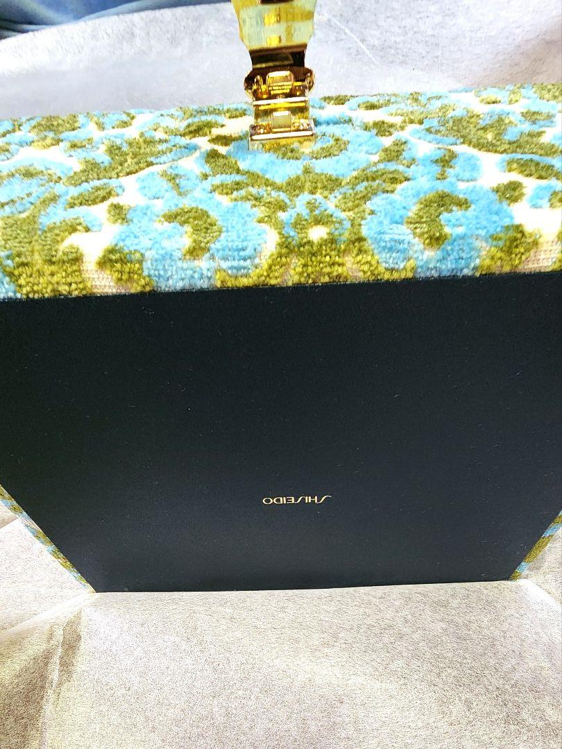 【新品未使用】 資生堂 花椿会 エメロードクラス記念品 ファンタジーケース