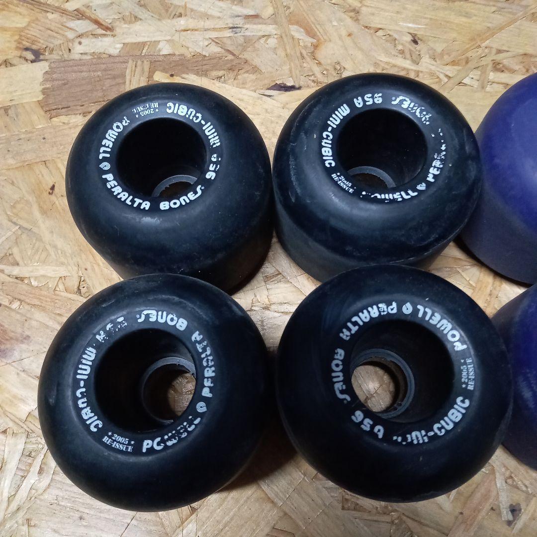本店は Powell Peralta Bones ウィール 2set 短期値下げ - メルカリ スケートボード