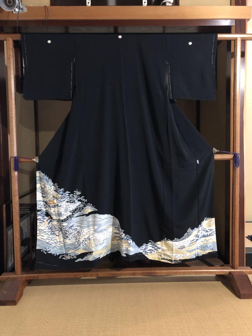 木村雨山 作　黒留袖ヒオク付 (仕立て上り)