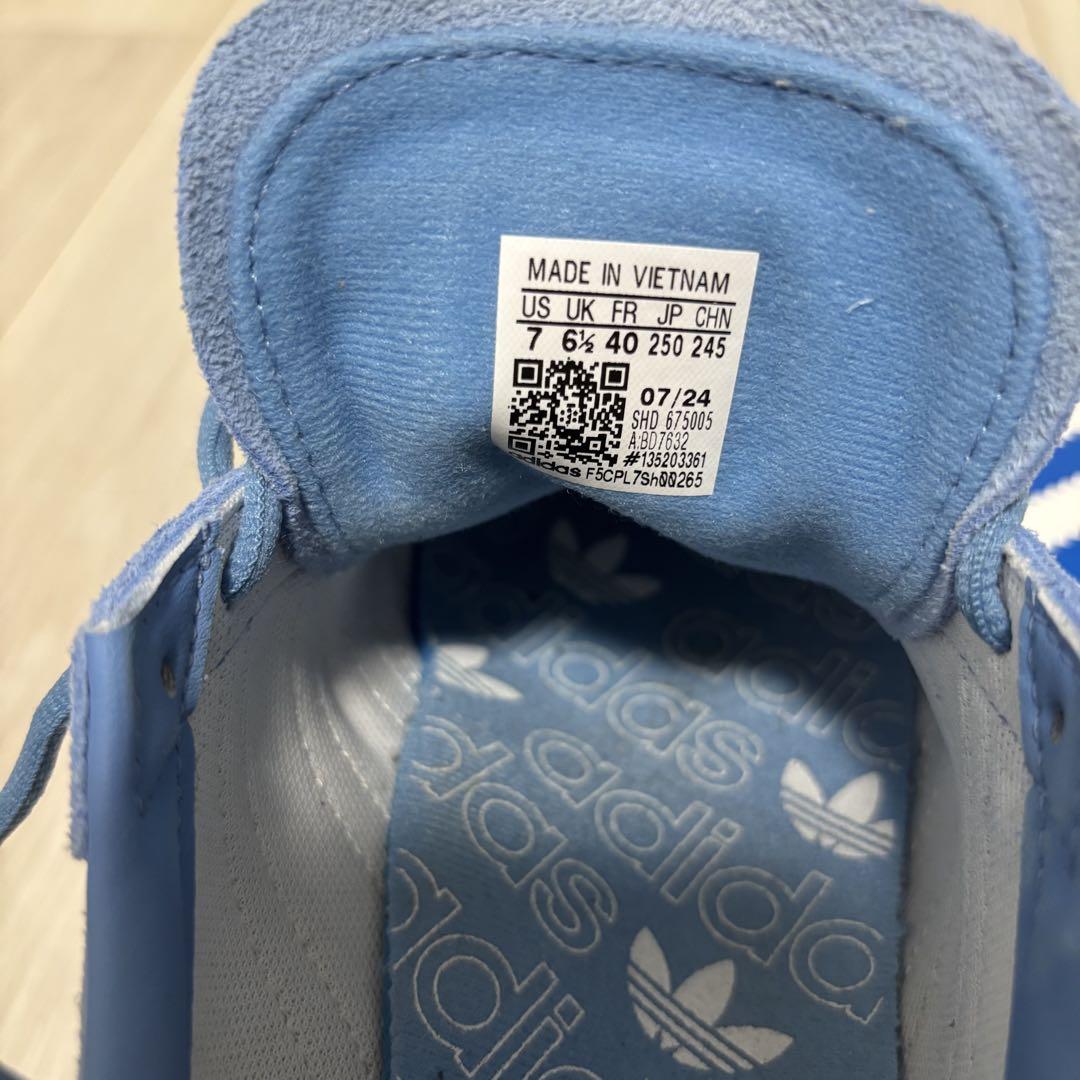 adidas Gazelle ライトブルー スニーカー