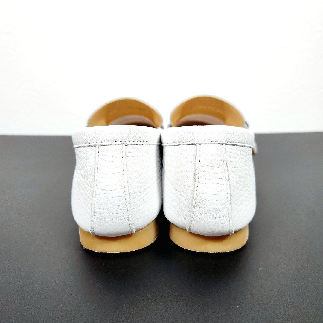 【ほぼ新品】エンアシナガオジサン レザー ローファー ベルト シボ革 ホワイト