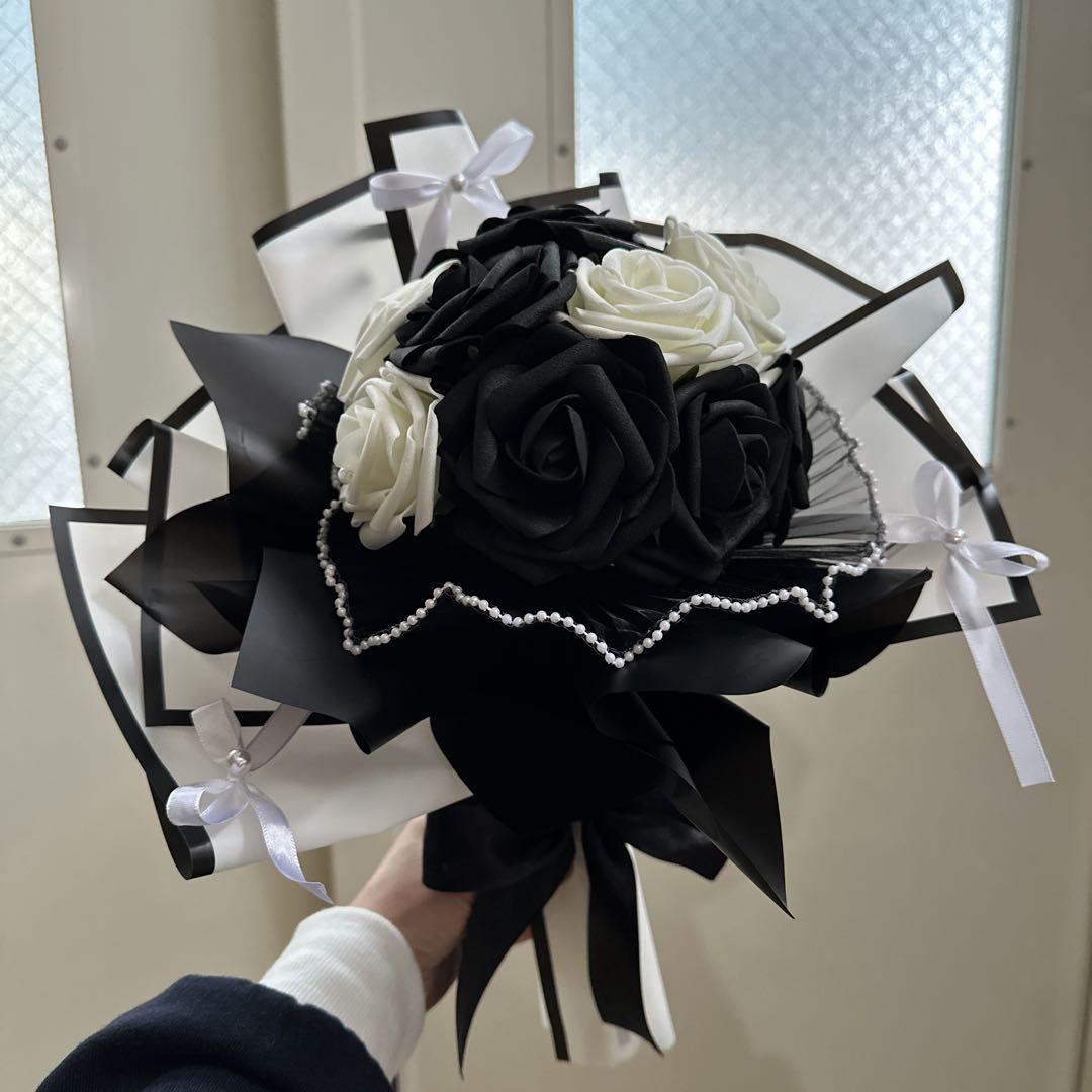 ワンホンブーケ 白黒 韓国 インテリア ハンドメイドブーケ 花束 卒業式 風船 ワンホンブーケ 白黒 韓国 インテリア ハンドメイドブーケ 花束