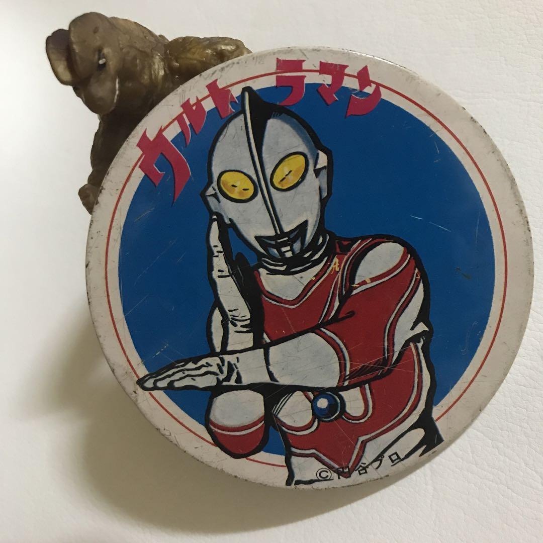 『帰ってきたウルトラマン ゴーストロン ?』怪獣 フィギュア レトロ バッジ