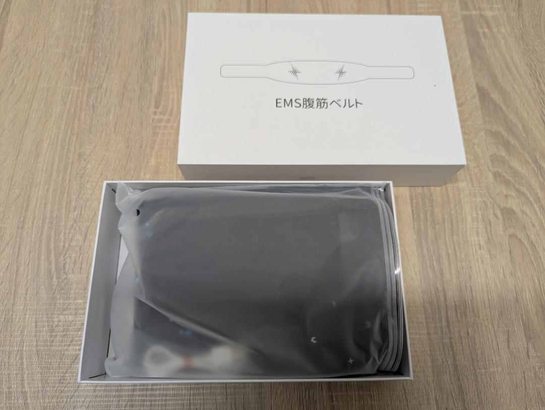 ♢腹筋マシーン EMS 腹筋ベルト ダイエット 強力モデル 腹筋パッド USB