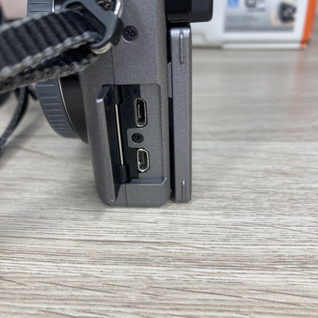 SONY ILCE-6000 　SELP1650 BC-TRW 　など一式